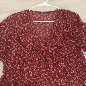 Women's Red Floral Top